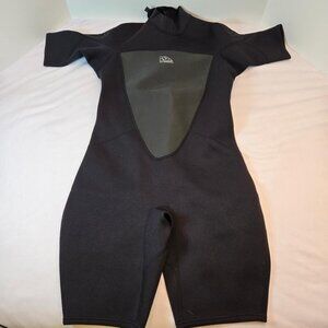 DIVE & SAIL Women's Shorty Wetsuit for Scuba or Snorkeling 2mm Sz: M Black/Gray